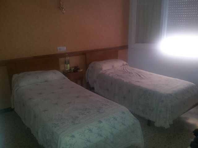 Neptuno Hostal Lloret de Mar Exterior foto